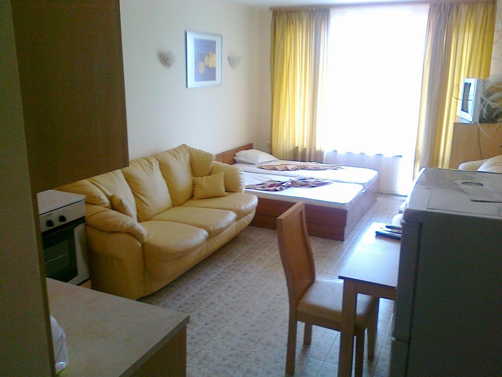 Sb Rentals Apartments In Royal Dreams Complex ซันนีบีช ภายนอก รูปภาพ
