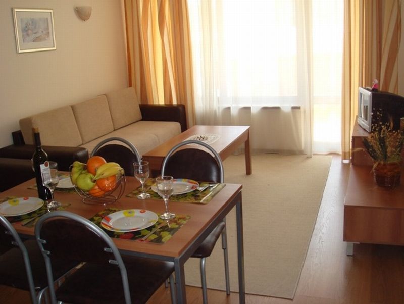 Sb Rentals Apartments In Royal Dreams Complex ซันนีบีช ภายนอก รูปภาพ