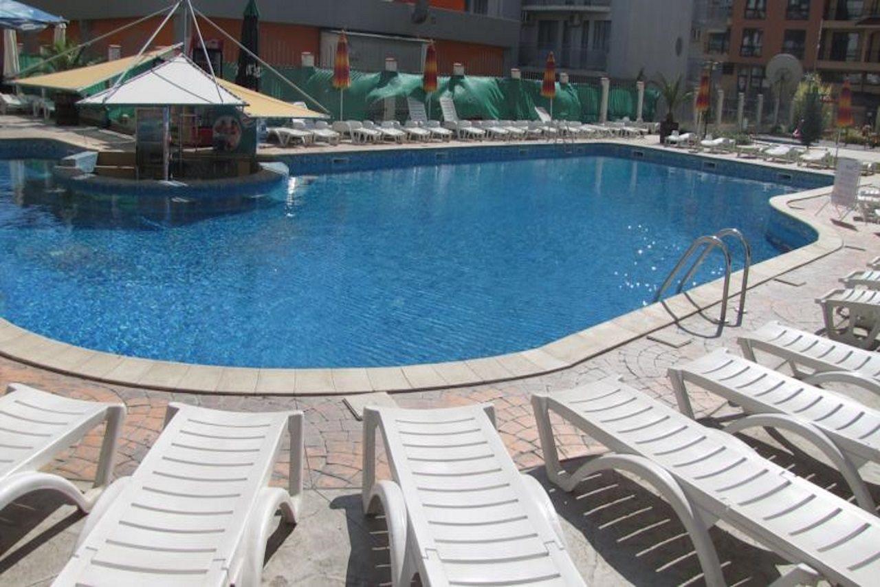 Sb Rentals Apartments In Royal Dreams Complex ซันนีบีช ภายนอก รูปภาพ