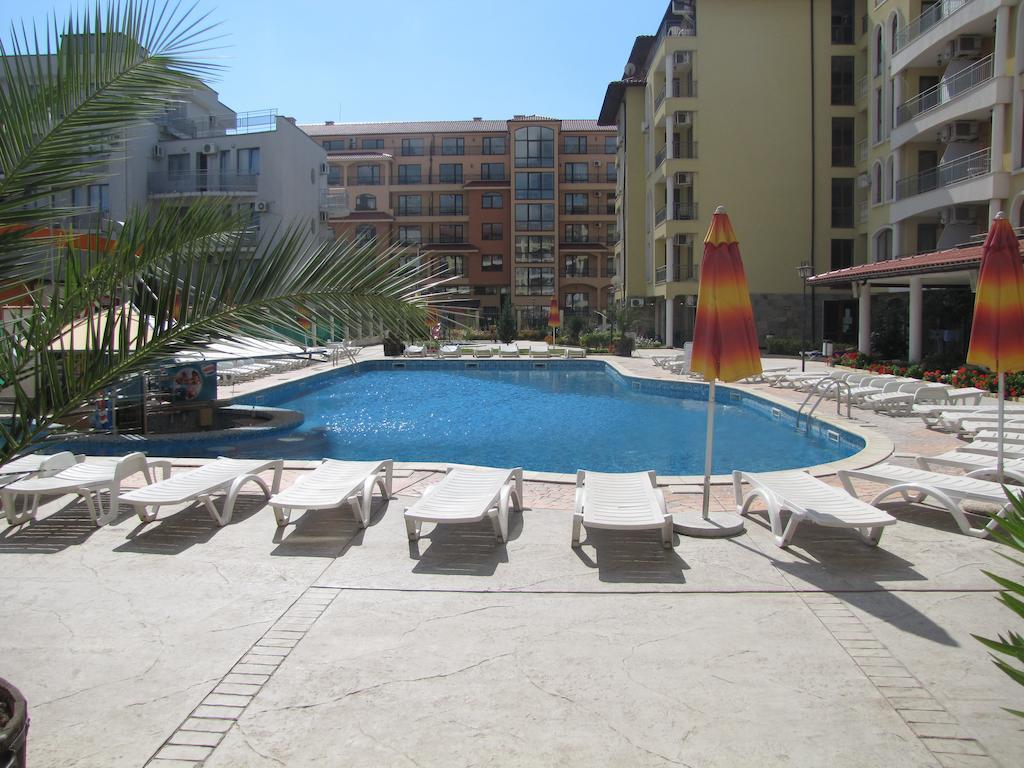 Sb Rentals Apartments In Royal Dreams Complex ซันนีบีช ภายนอก รูปภาพ